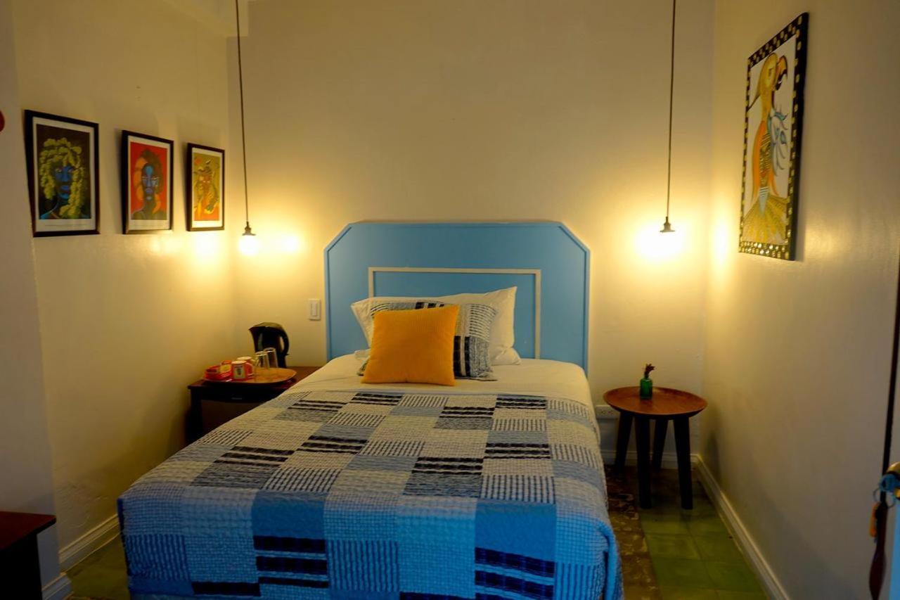 Couette-café Casa Congo & Casa Rayo - Restaurante - Galeria De Arte